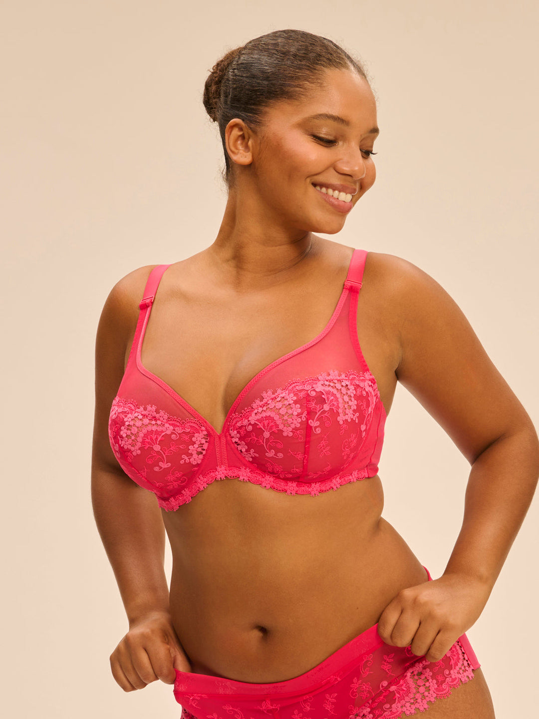 Simone Pérèle Wish Plunge Full Cup Bra in Fabulous Pink