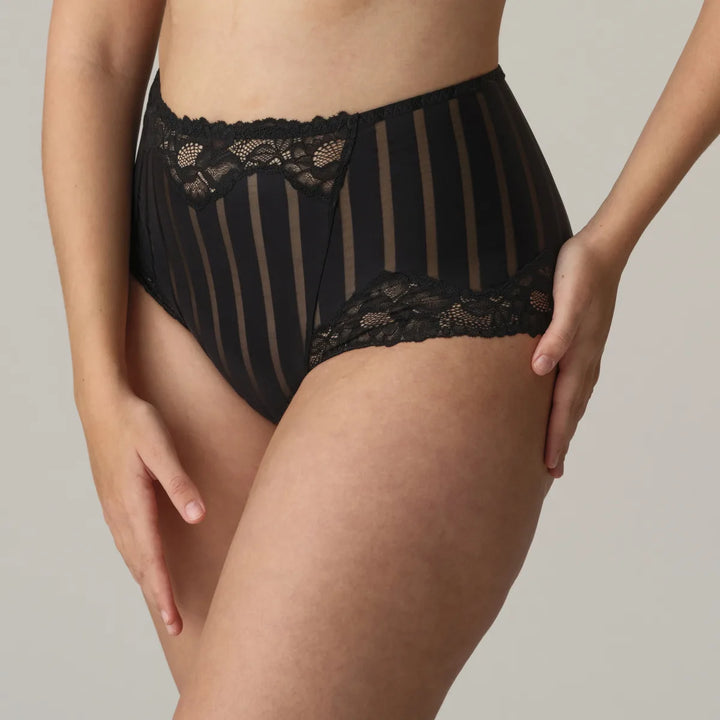 Prima Donna Twist Maldives Hotpants in Black